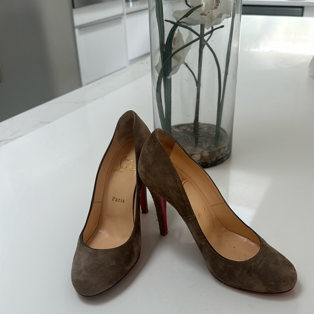 Christian Louboutin size 37